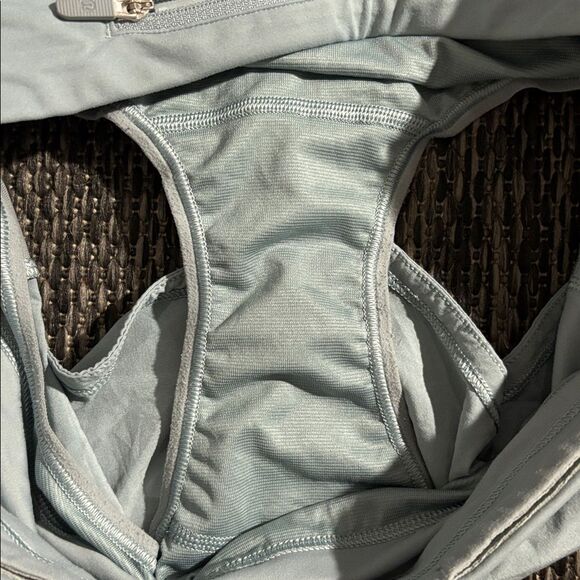 Lululemon Speed Up Short *2.5" - Picture 7 of 9